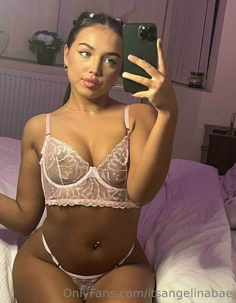 Itsangelinabae