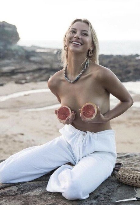 Stephanie Belovukovic