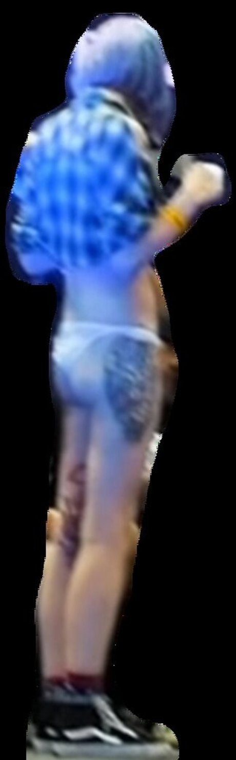 Weronika Truszczynska