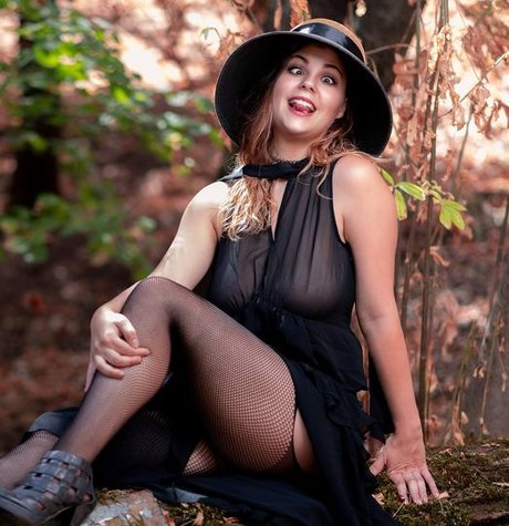 Rachelle Chelle Smith