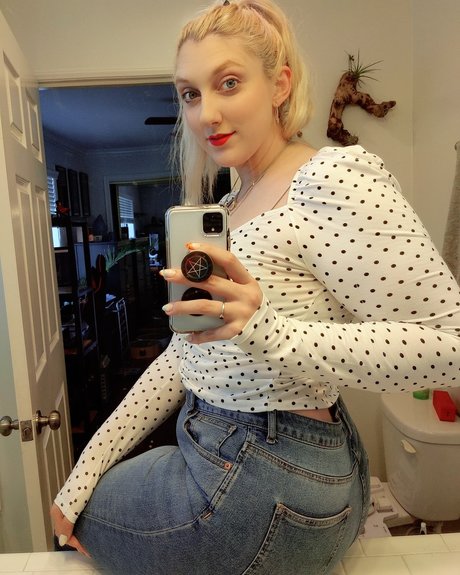 Mel Capperino Garcia