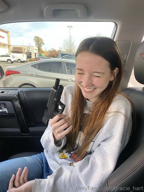 Nacktes geleaktes OnlyFans-Foto von Gracie Hart