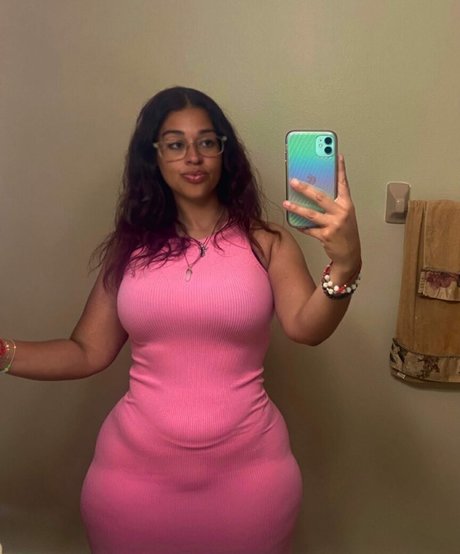 Nacktes geleaktes OnlyFans-Foto von Ciaralynnxo