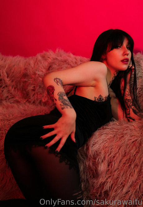Sakurawaifu
