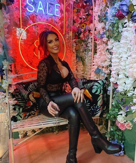 Kayleigh Rose Dematos