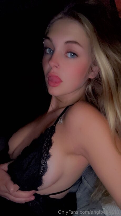 Anglbaby111