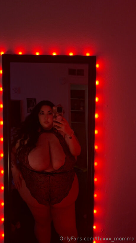 Thixxx Momma