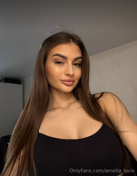 Amelia Lovis