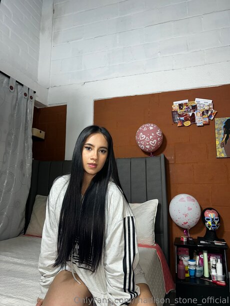 Madison Stone Official