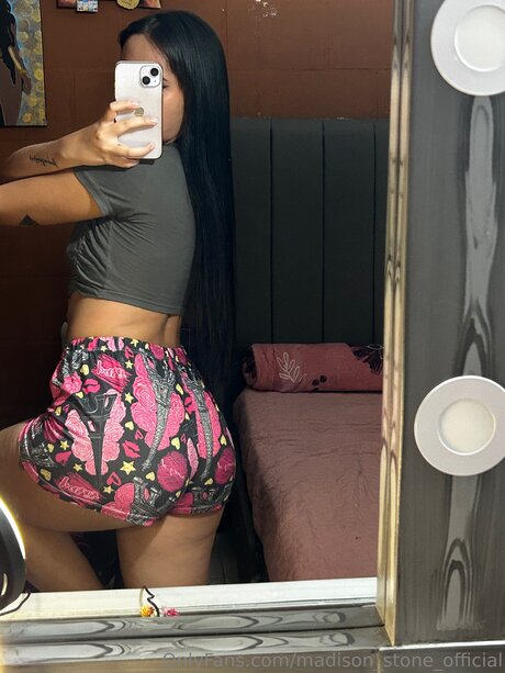 Madison Stone Official