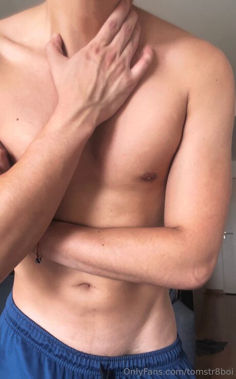 Tomstr8boi