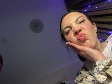 Queenpinkandlove
