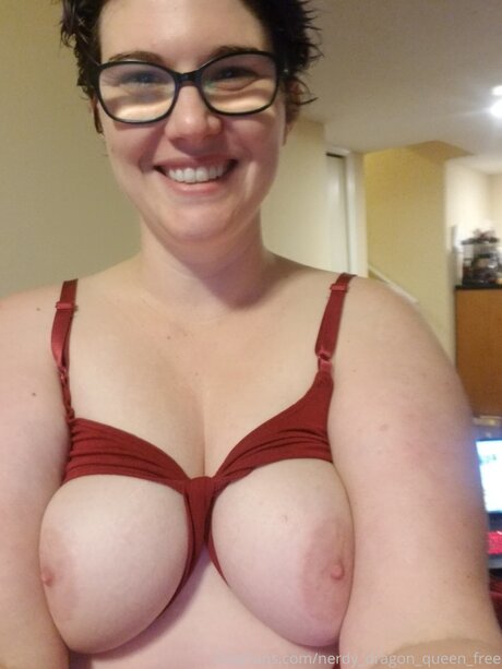 Nerdy Dragon Queen Free