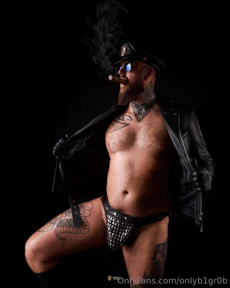 Nacktes geleaktes OnlyFans-Foto von Onlyb1gr0b