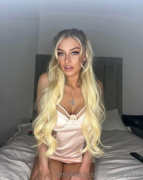 Loveskyexo