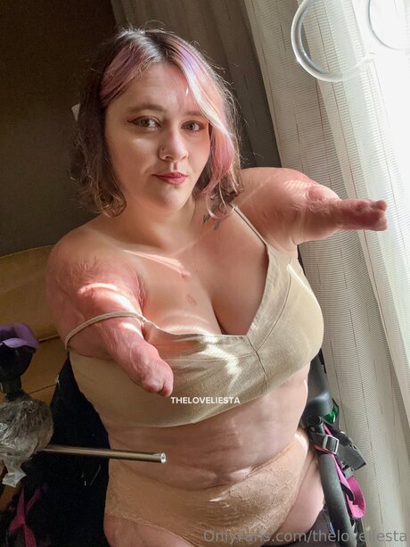 Theloveliesta