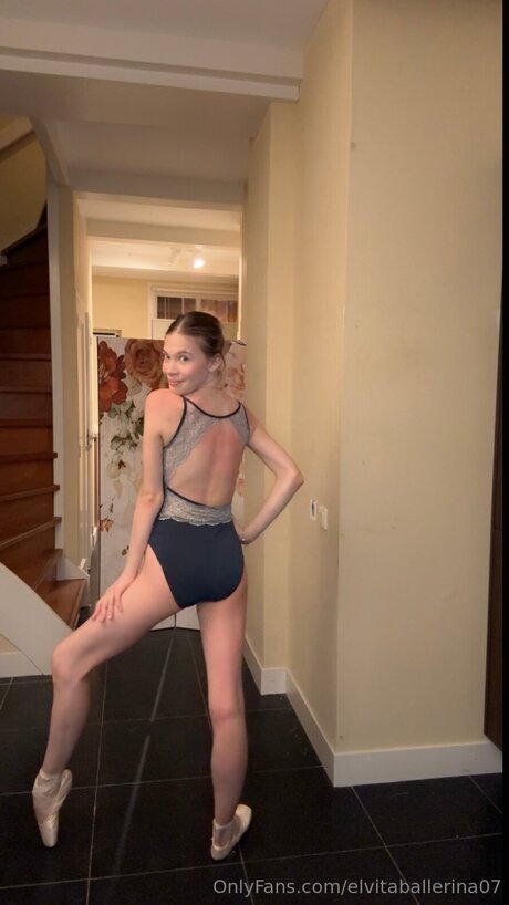 Elvitaballerina07