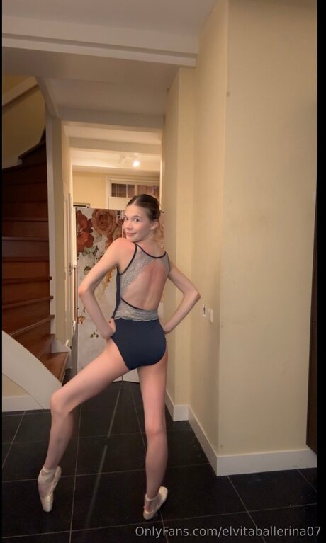 Elvitaballerina07