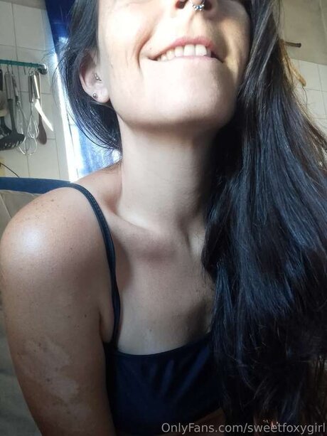 Sweetfoxygirl