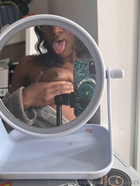 Purplecuntprincess25