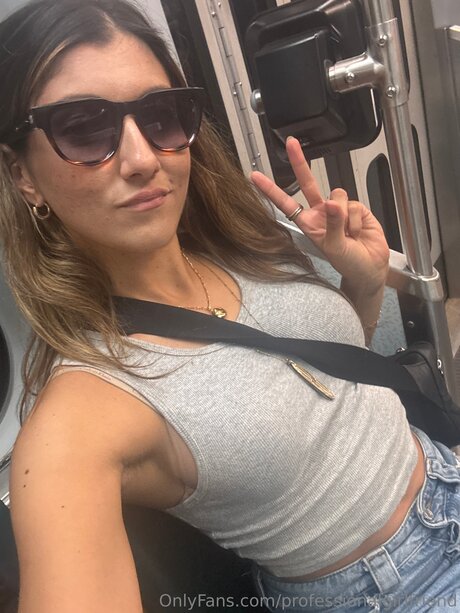 Professionalgirlfriend