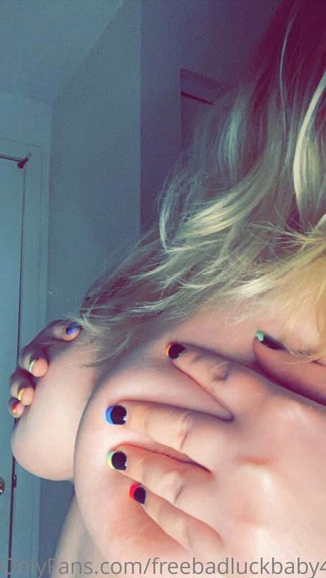 Freebadluckbaby420