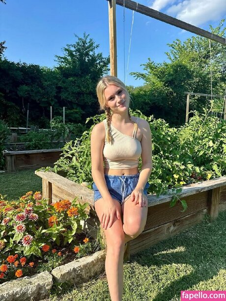 Mads Thompson Maddiiedee