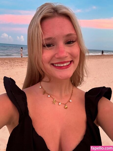 Mads Thompson Maddiiedee