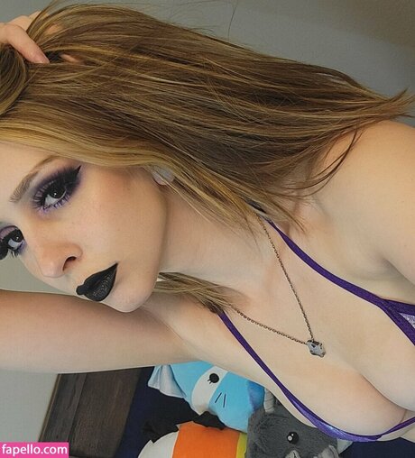 Amethystfoxx