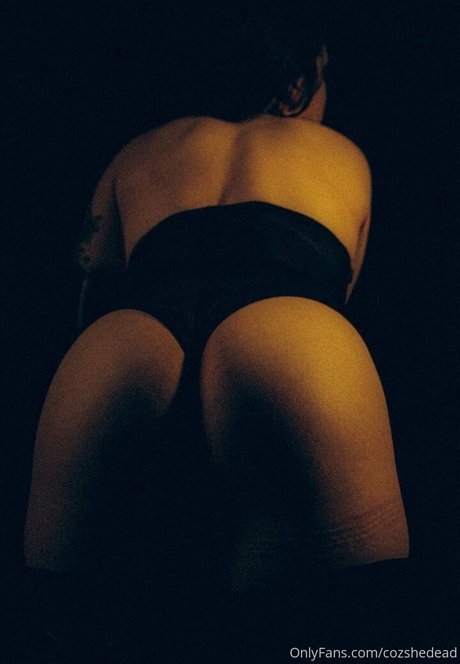 Cozshedead