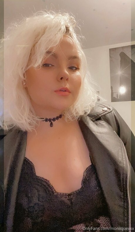Moniiquefox