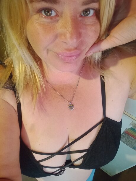 Yesi  Curvy Xxl Mucha Carne Argentina