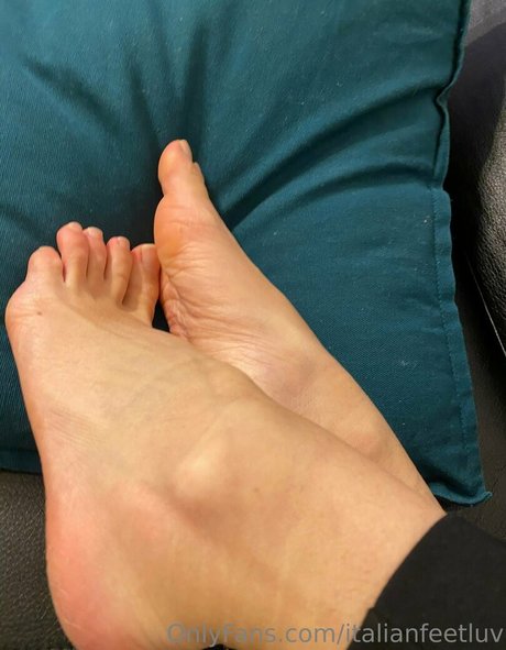 Italianfeetluv