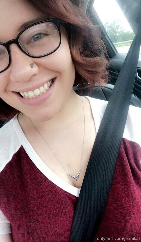 Jennikatfree