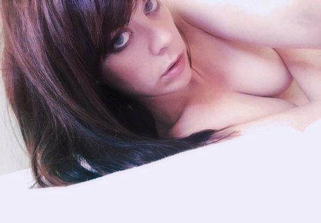 Queenbeealexandrialee