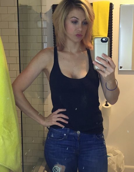 Iliza Shlesinger