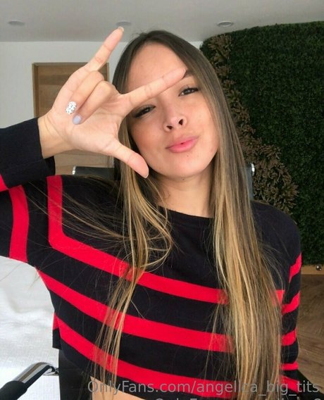 Angelicabigtits