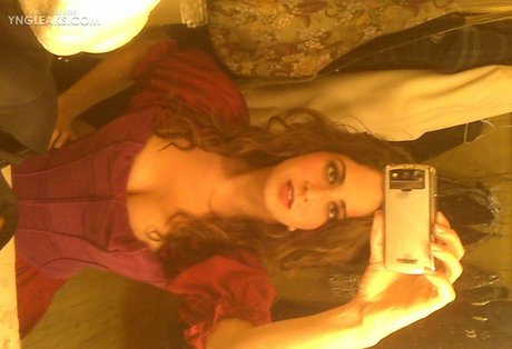 Nacktes geleaktes OnlyFans-Foto von Holly Sedillos