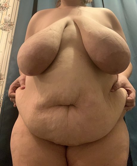 Bigtittybi1