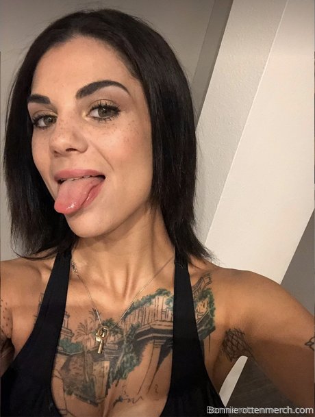 Bonnie Rotten