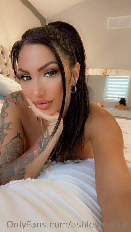 Ashley Suk Fuk