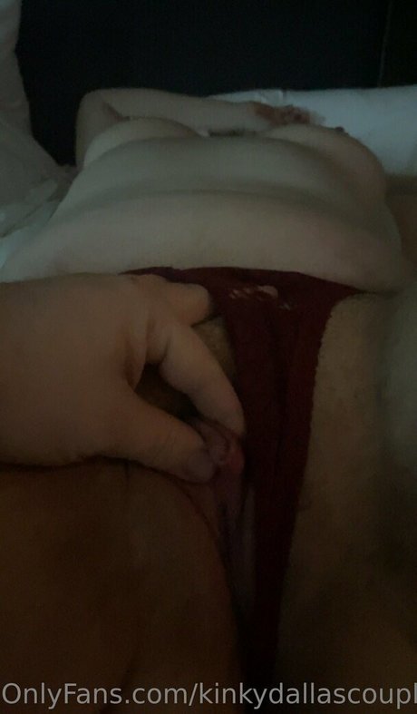 Kinkydallascouple
