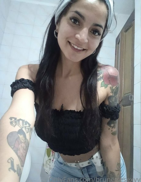 Brunettesexyy