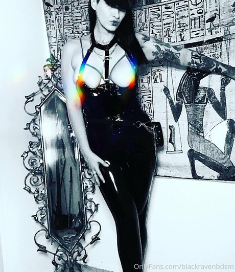Blackravenbdsm