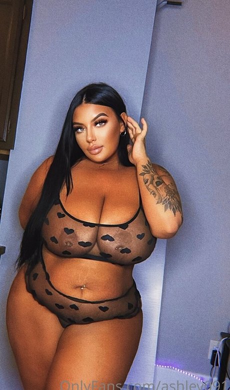 Nacktes geleaktes OnlyFans-Foto von Ashbovaxo