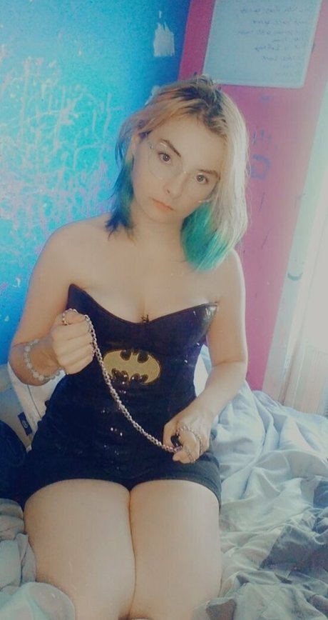 Prettypinkphoenyxfree