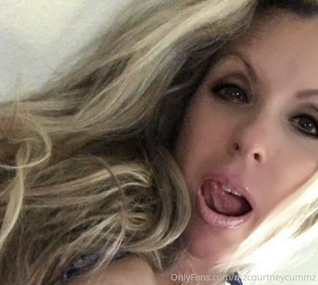Mzcourtneycummz