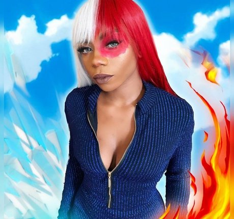 Nacktes geleaktes OnlyFans-Foto von Egirls