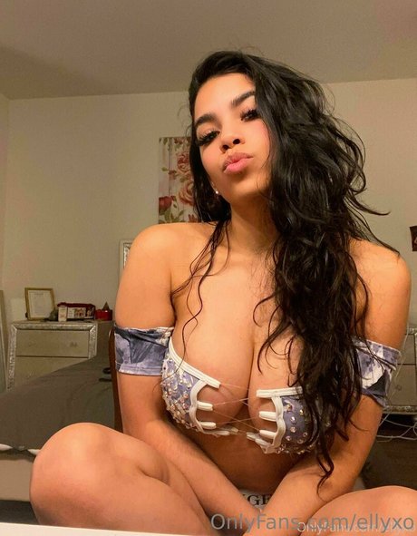 Ellyxo