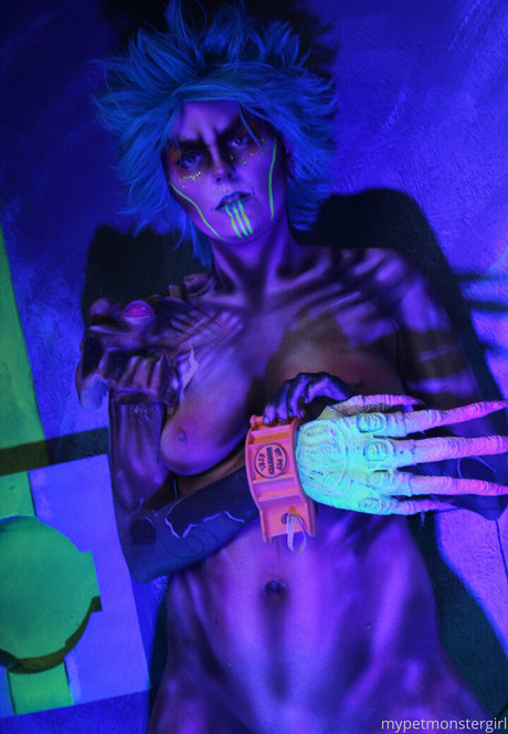 Mypetmonstergirl